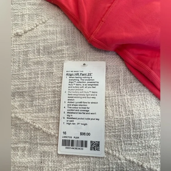 Lululemon Align Leggings 💕 - Picture 2 of 2